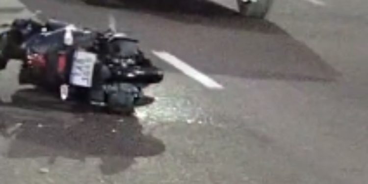 Buraco na Djalma Batista causa acid3nte e m4ta grávida e bebê; veja o vídeo