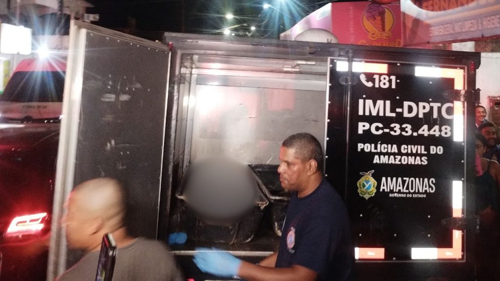 No Novo Israel, homem é m0rt0 a tir0s enquanto andava pela rua; veja o vídeo
