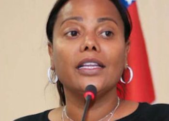 MP denuncia três pessoas por chamarem vereadora do Amazonas de 'chimpanzé' e 'macaca' nas redes sociais