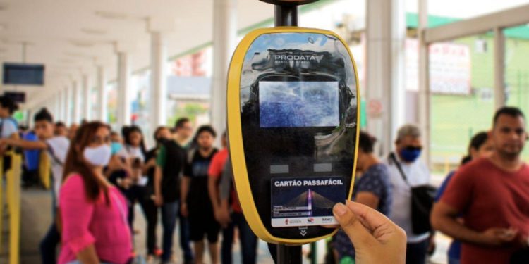 Sinetram anuncia fim do pagamento em dinheiro em terminais e em linhas de ônibus de Manaus