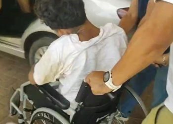 Vídeo: Homem conhecido como 'Fonfon' é agred1d0 por abus4r de menina de 12 anos no Amazonas