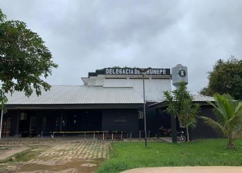 Mundo perdido: Mulher é pr3sa pelo e$tupr0 do filho de 5 anos no interior do Amazonas