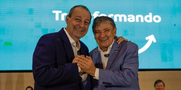 Senador Omar participa do lançamento do programa ‘Manaus Por Você’ ao lado do Ministro Wellington Dias