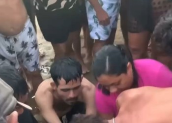 Vídeo: Banhistas tentam ajudar, mas homem m0rr3 af0gad0 na Praia da Ponta Negra