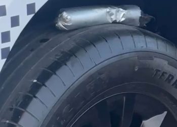 Suspeita de b0mba em viatura policial interrompe evento oficial em Manaus