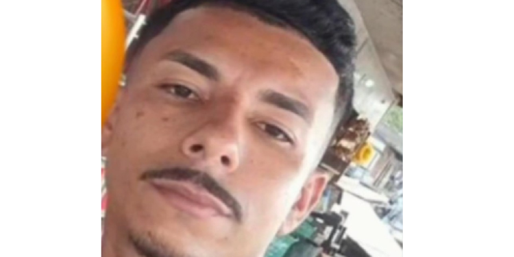 Jovem em moto é at1ngido por carro na AM-070 e m0rr3; ele tinha ido visitar o filho