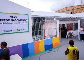 Quarteto invade CRAS na Zona Norte de Manaus e sai fazendo a ‘limpa’