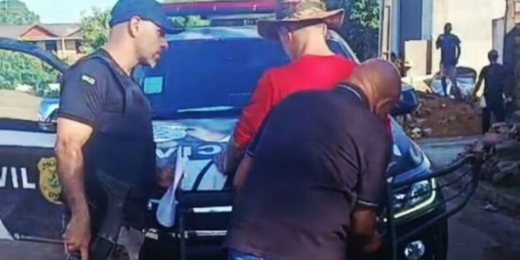 Polícia prende “Fumaça”, suspeito de fazer a cabeça dos viciad0s do Amazonas 