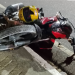 Entregador em moto m0rr3 ao perder o controle no bairro Compensa; veja