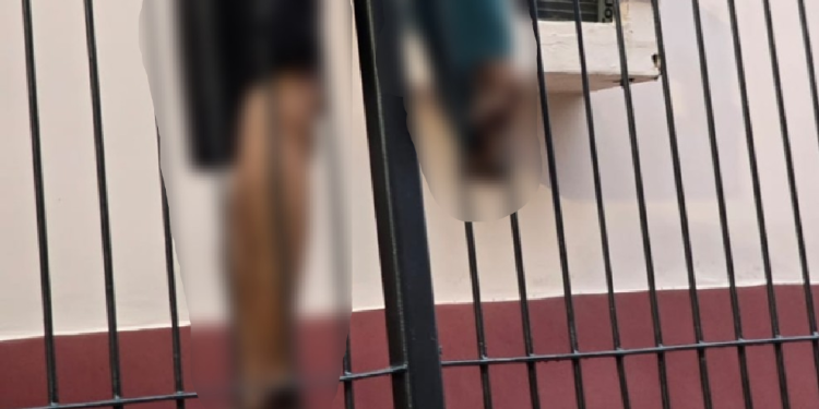 Castig0 divino? Ladrã0 tem peit0 furad0 na grade de igreja e m0rr3 no Centro de Manaus; veja