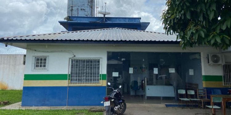 Pai vai na delegacia após levar soc0s do filho no Amazonas: “pediu para ele não r0ubar’