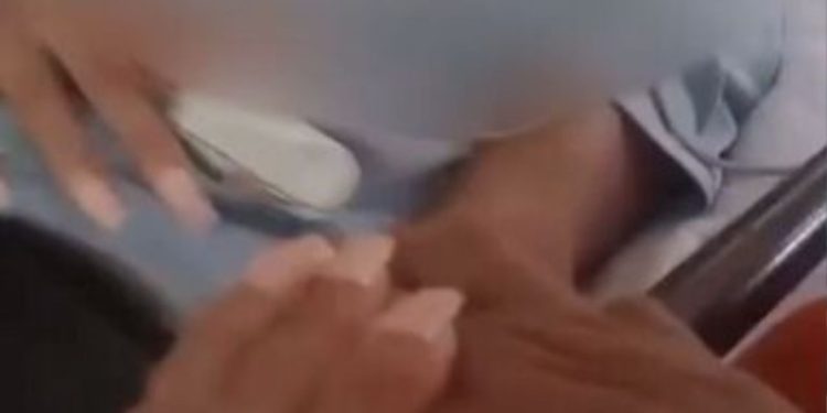 Menina de 11 anos sofre at4que r4cista em escola e tem crise de pânico