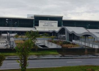 Cinco voos são redirecionados por causa do clima no Aeroporto Eduardo Gomes