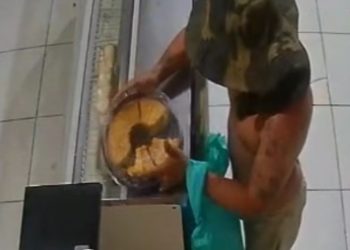 Fome? Vulgo 'Bisteca' é flagrando furtando bolo após invadir padaria durante a madrugada em Manicoré; veja