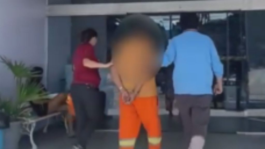 Polícia prende idoso que vivia batend0 na ex e ficava mais agressiv0 quando bebia em Manaus