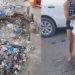 Descaso da Prefeitura quase termina em tr4gédi4: idosa cai em bueiro aberto no Mutirão; vídeo