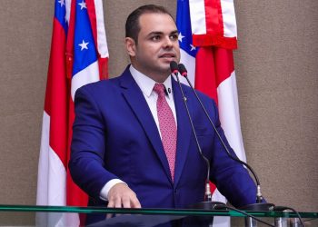 Presidente Roberto Cidade anuncia data de lançamento do edital do concurso público da Aleam