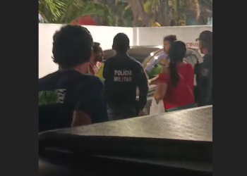 Vídeo: Discussã0 por suposto furt0 termina com mulher agr3dida em SPA em Manaus