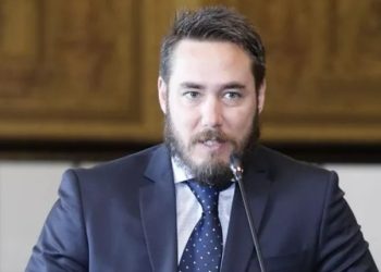 Advogado m0rre durante salto de paraquedas: ‘momento de dor’