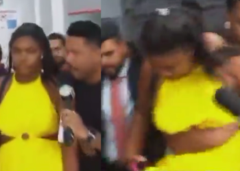 Vídeo: Bucho ‘quebrad0’ de Raquel Brito quase a faz perder vestido na saída de delegacia