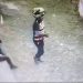 Ladrã0 usando capacete invad3 escola e r0uba vários alunos em Manaus