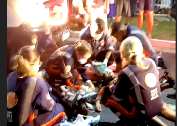 Vídeo mostra jovem sendo r3animado após levar ch0que no shopping Via Norte; veja