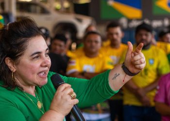 Maria do Carmo começa ‘Reaja, Brasil’ em Apuí; ela também participa do ato em Manaus