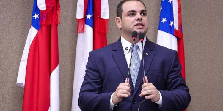Em defesa da BR-319, presidente Roberto Cidade volta a convocar superintendente do DNIT e articula viagem a Brasília