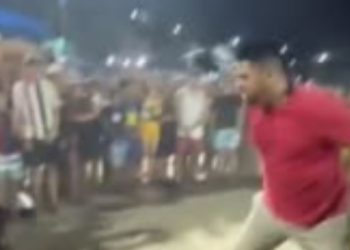 Evento de luta clandestina no Zumbi com apostas ilegais é alvo de denúncias; veja os vídeos