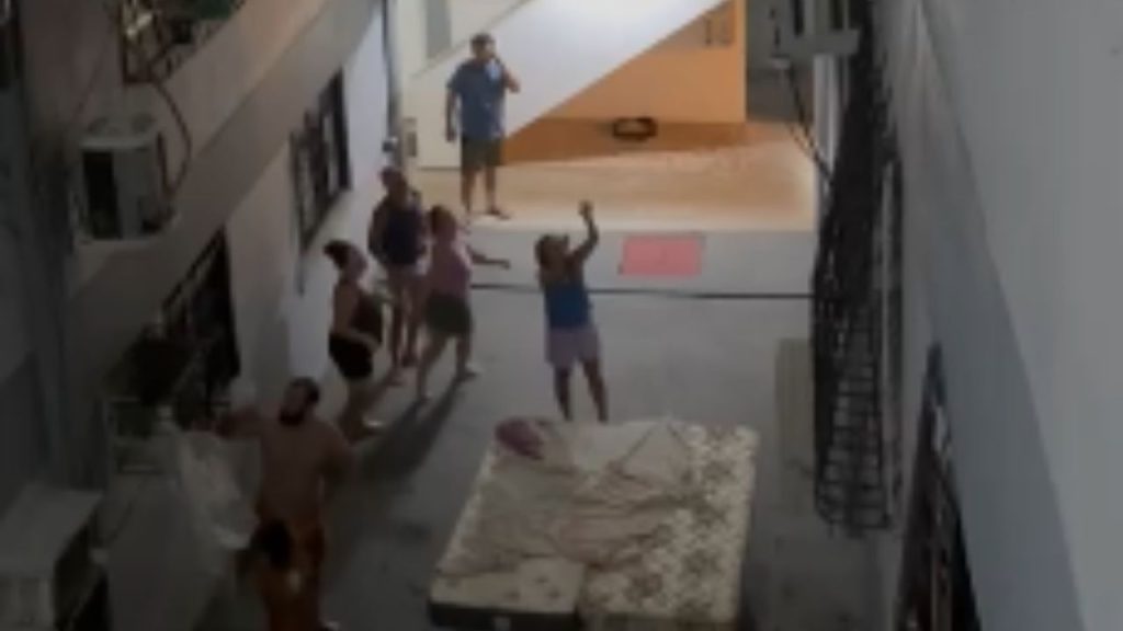 Vídeo: moradoras do Residencial Tocantins pulam da janela para escapar de incêndio