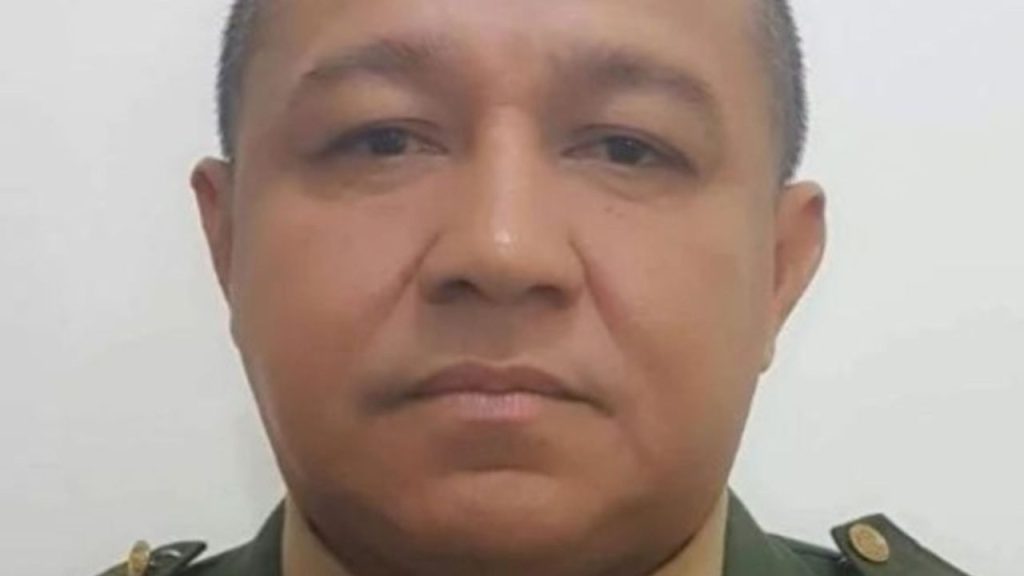 Aos 56 anos, sargento passa mal durante nado em piscina e m0rr3 em Manaus