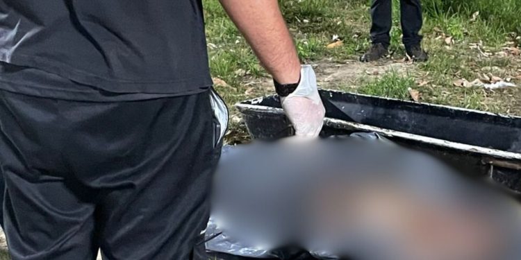 Vídeo: Homem é encontrado m0rt0 com 19 t!r0s depois de ser t0rtur4d0 em Manaus