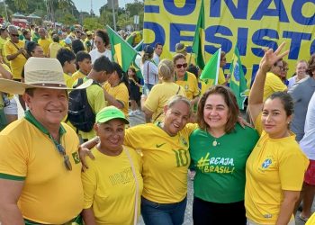 Maria do Carmo leva mensagem de Michelle Bolsonaro a público do ‘Reaja, Brasil’ em Manaus