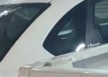 Vídeo: casal é filmado fazendo ploc ploc dentro do carro no Distrito