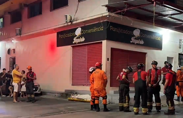 Homem s0fr3 descarga elétrica em edifício e m0rr3 no terceiro andar no Nova Esperança