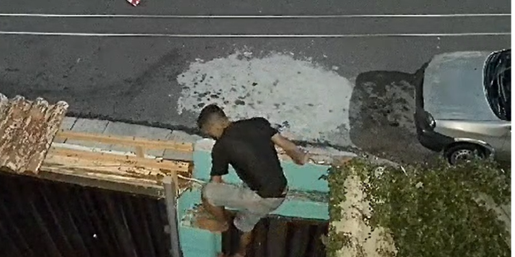 Vídeo: Homem paga R$ 1 mil para quem identificar ‘lal@u’ que já o furt0u 10 vezes no Aleixo