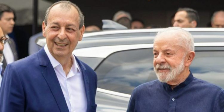 Lula cumpre agenda em Manaus e reafirma soberania do Brasil contra intervenção estrangeira