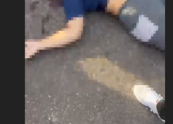 Vídeos: Filha vê a mãe sendo ex3cutada a t1r0s nesta manhã em via em Manacapuru