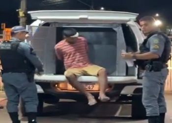 Filho dr0gad0 enche a cara de bebida e tóxico e incend3ia a casa da mãe em Itacoatiara