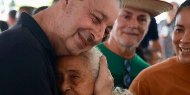 Omar Aziz reforça compromisso com a agricultura familiar com entrega de equipamentos e novos chamamentos públicos