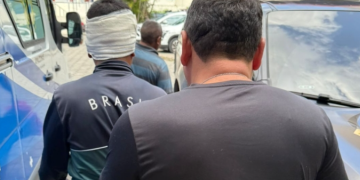 Trabalhador m0rr3 após ser atingido por motociclista que dava ‘grau’ em Manaus; ele foi pr3s0