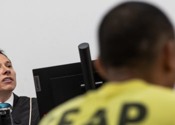 Dupla pega 21 anos de cadeia por homicídi0 cometido por causa de R$ 20 em Manaus