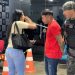 Entregador de app pr3s0 com dr0ga leva tapã0 da namorada ao chegar na delegacia em Manaus