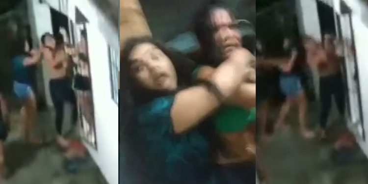 Vídeo: mulher pega melhor amiga com o marido e senta a mão nela: ‘talarica safad@’