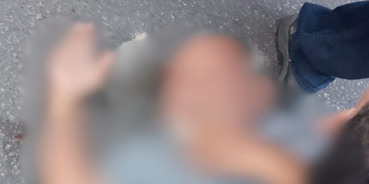 Idoso fica jogado na pista após ser atr0pelad0 na faixa da Avenida Brasil na Compensa