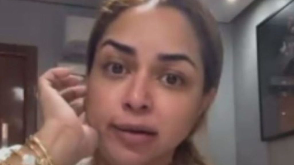 Motorista de app deve ser processado por Magrinha Ellen por ‘caguetar’ em qual motel ela estava