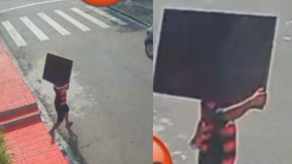 Vídeo: Homem com camisa do Flamengo foge com TV no ombro após arrombar casa no Alvorada