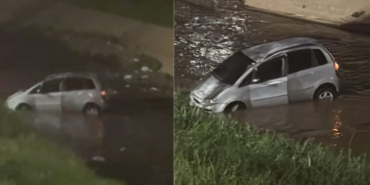 Carro cai em igarapé após motorista perder direção na Avenida Brasil