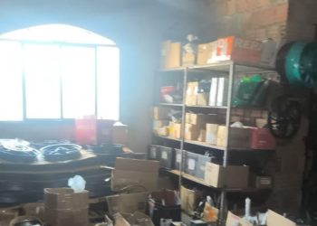 Polícia prend$ dono de loja de autopeças com produtos f#rtados em Manaus