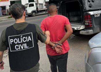 Homem manda 60 áudios de am3aça de m0rt3 para a ex-companheira grávida de 8 meses e vai pr3s0 em Manaus